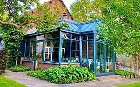 B&B De Lage Zwaluw